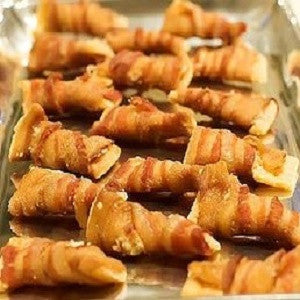 Bacon Cheese Puff Recipe - www.ElColmado.com