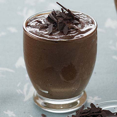Chocolate Mousse Recipe - www.ElColmado.com