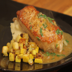 Pork Medallions with Peach Sauce Recipe