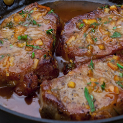 Pork Medallions with Apple Sauce Recipe